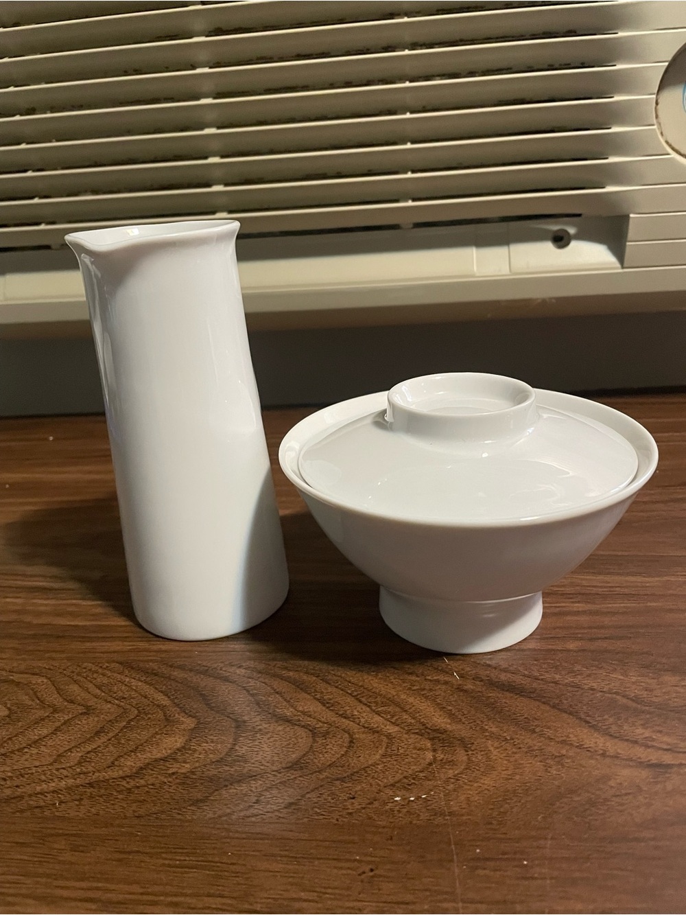 Vintage Harmony House Ronvik fine China Ceramic Pitcher‎ and Lidded Bowl Set